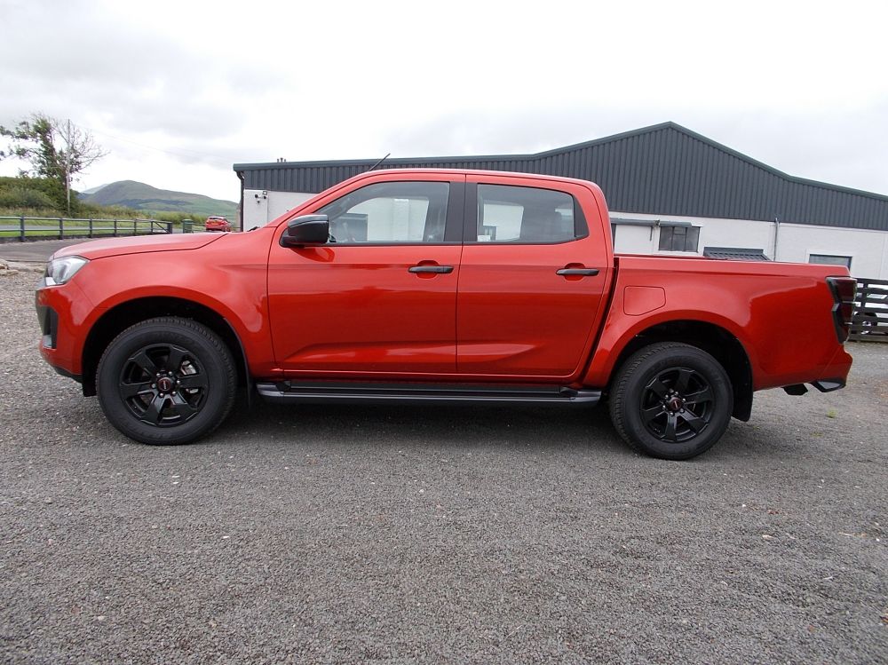 Isuzu  V-Cross 
