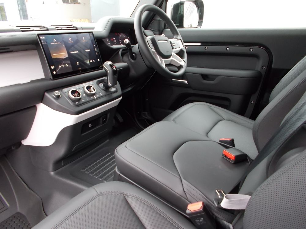 DEFENDER 90 HARDTOP 