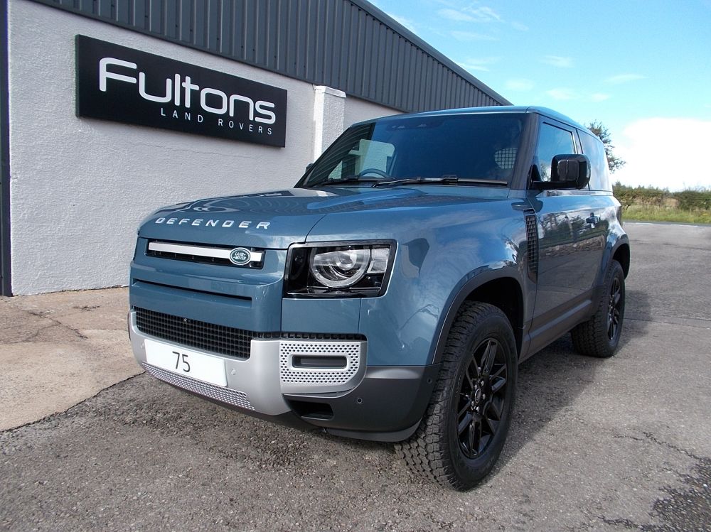 LAND ROVER DEFENDER 90