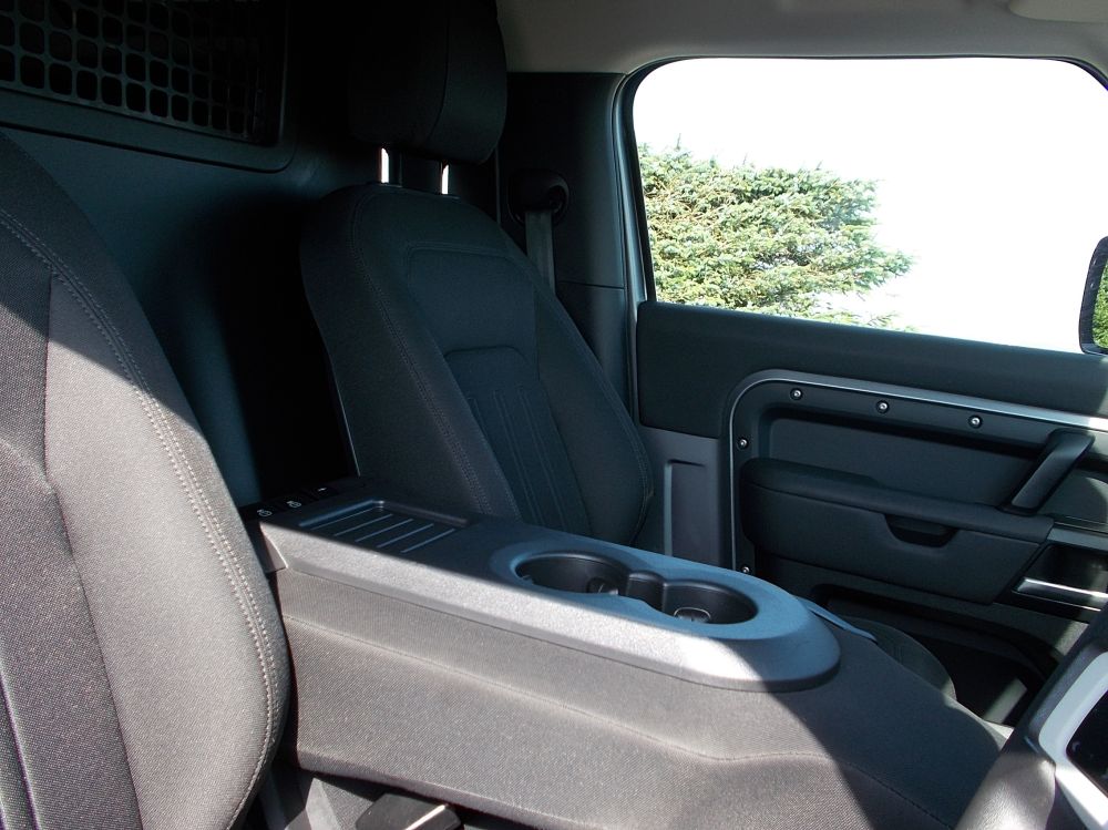 DEFENDER 90 HARDTOP