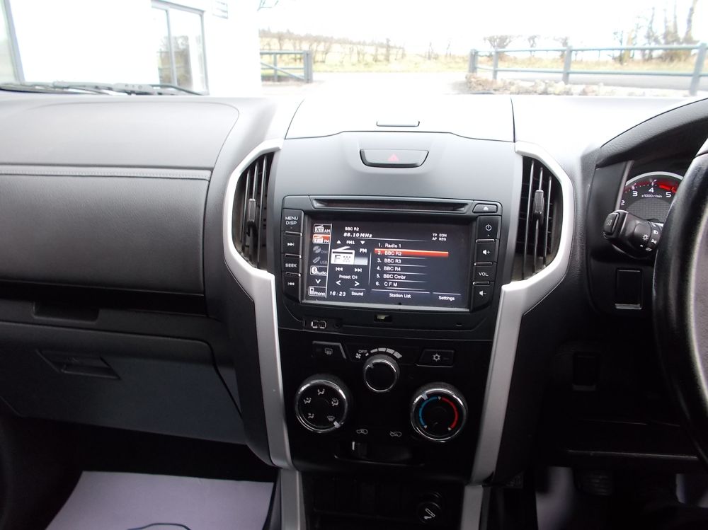 ISUZU D-MAX YUKON