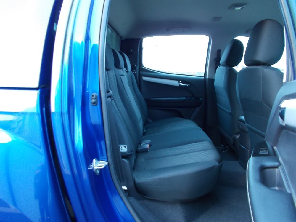 ISUZU D-MAX YUKON