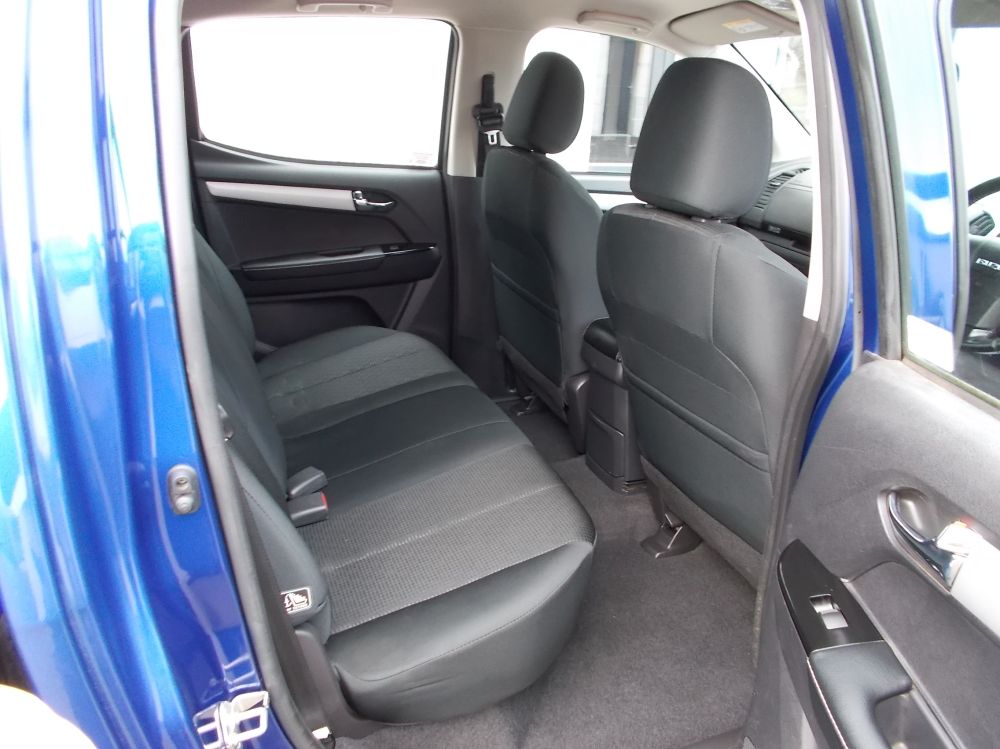 ISUZU D-MAX YUKON