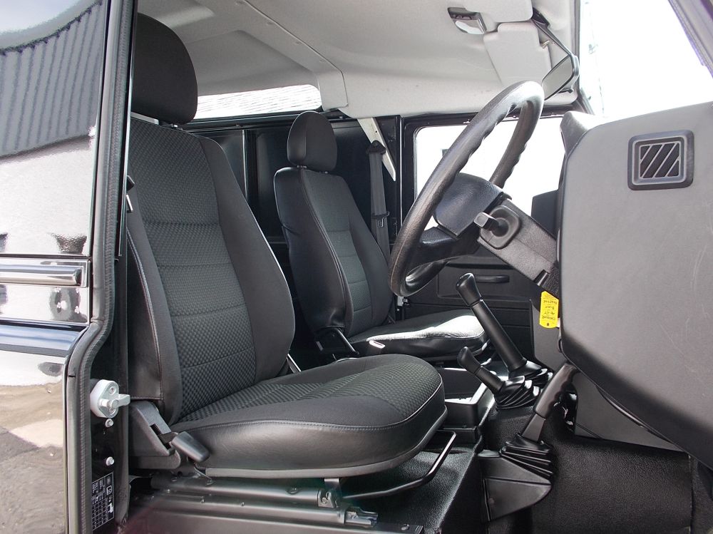 Defender 90  County Hard/Top 