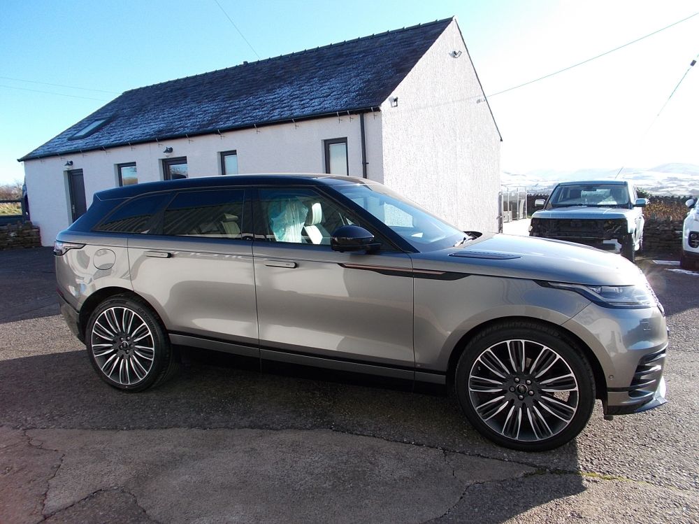 RANGE ROVER  3.0 SD6 V6 FIRST EDITION AUTO 4WD EURO 6 (s/s) 5DR