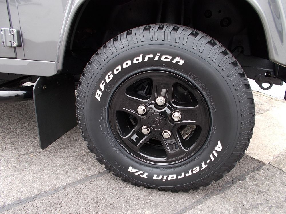 DEFENDER 90  COUNTY 