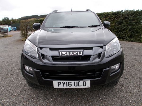 ISUZU BLADE