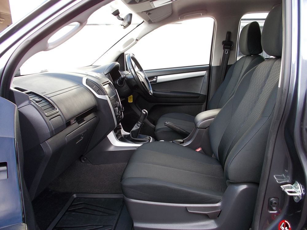 ISUZU D-MAX YUKON 