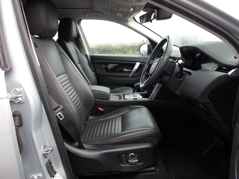 LAND ROVER DISCOVERY SPORT HSE 