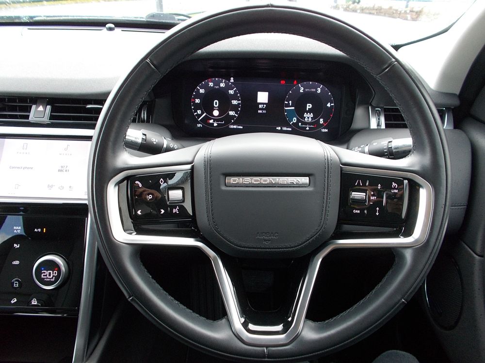 LAND ROVER DISCOVERY SPORT HSE 