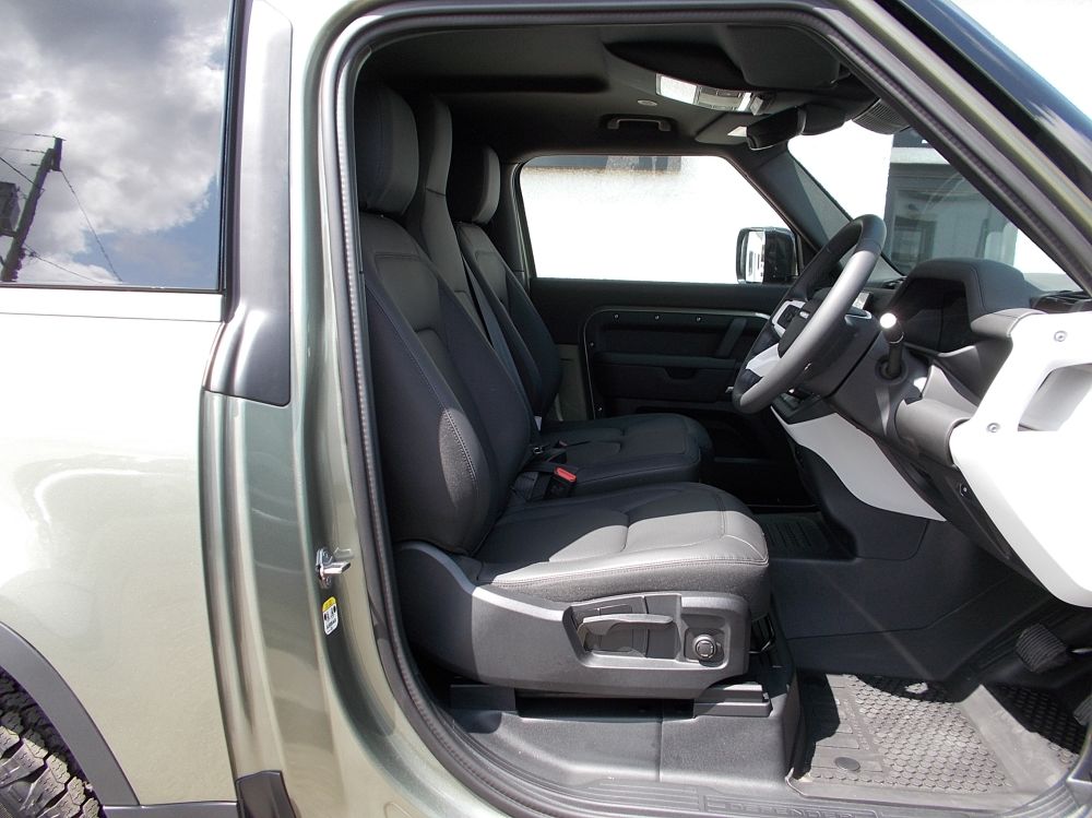 Defender  3.0 D250 Hard Top S 