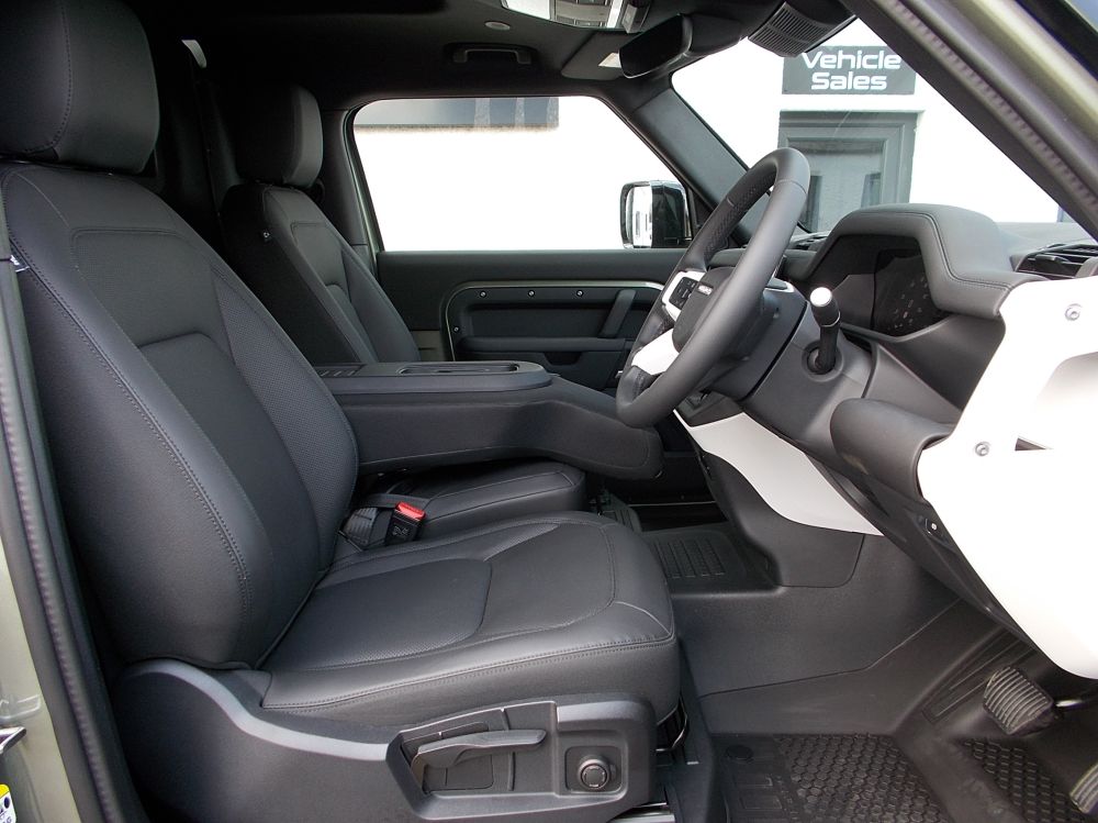 Defender  3.0 D250 Hard Top S 