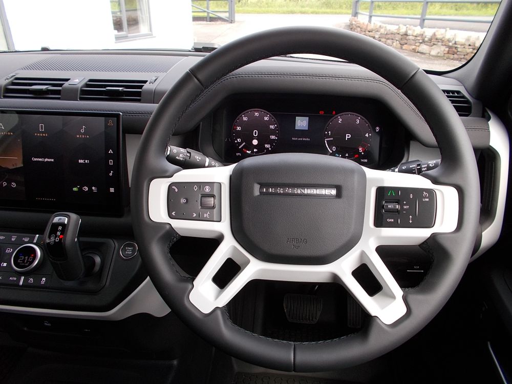 Defender  3.0 D250 Hard Top S 