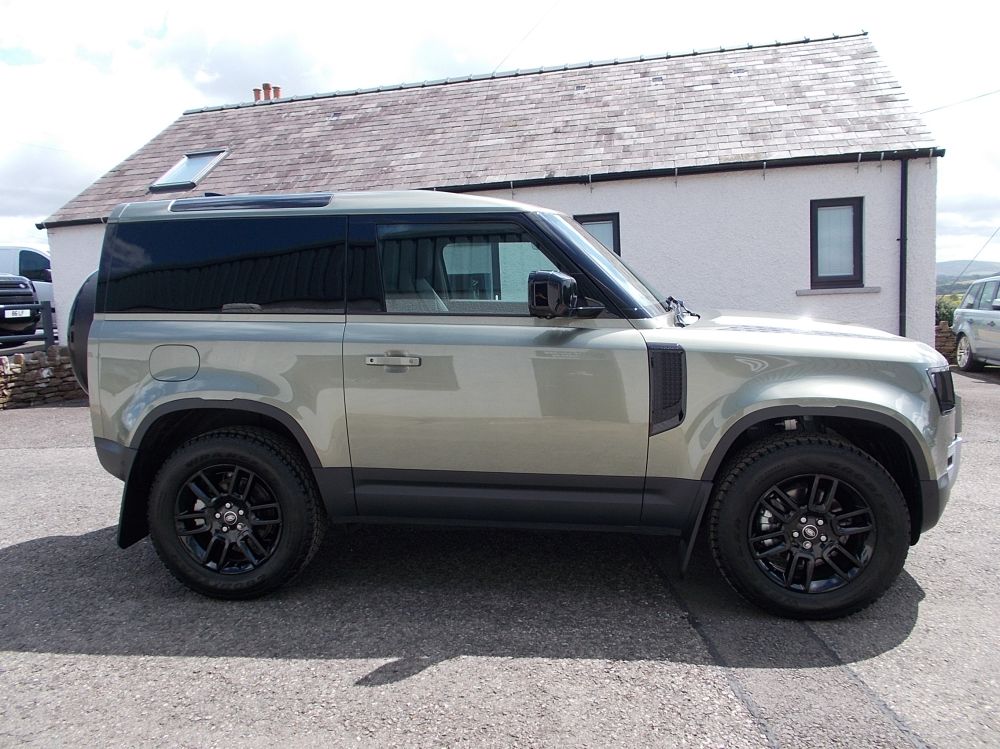 Defender  3.0 D250 Hard Top S 